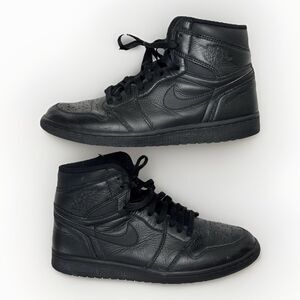 Size 9.5 - Air Jordan 1 Retro OG High Triple Black